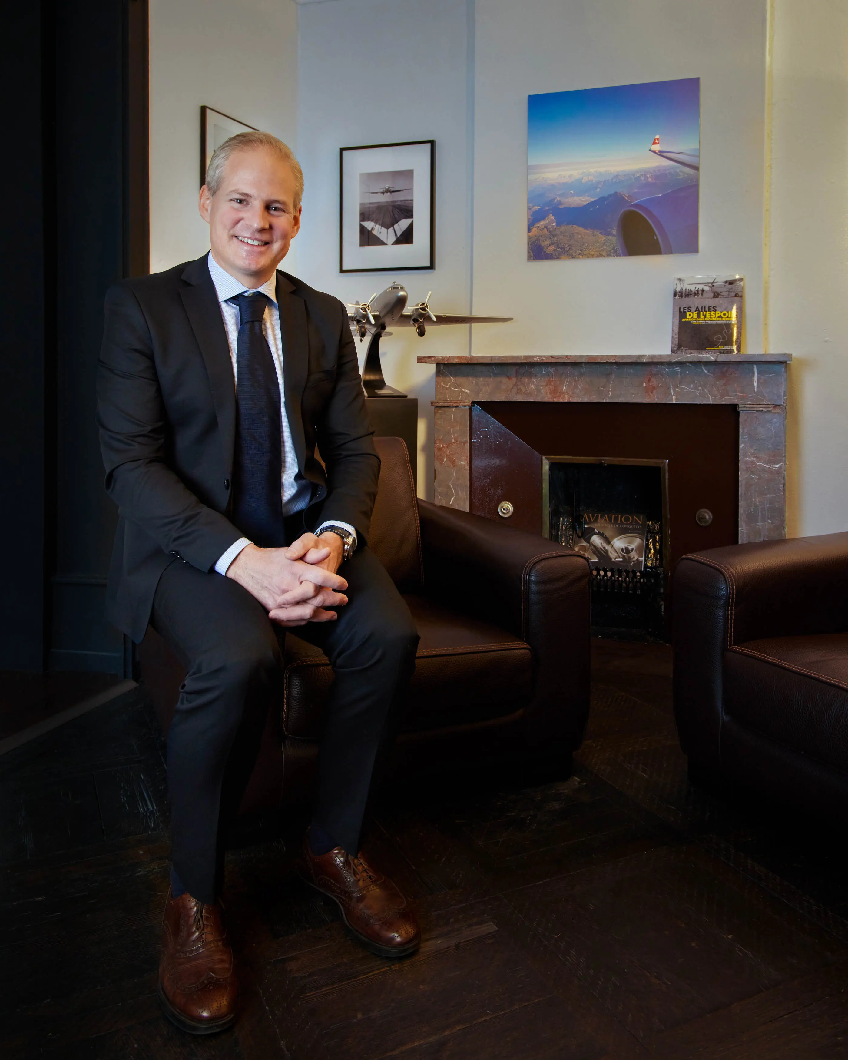 Portrait professionnel dans un environnement de bureau